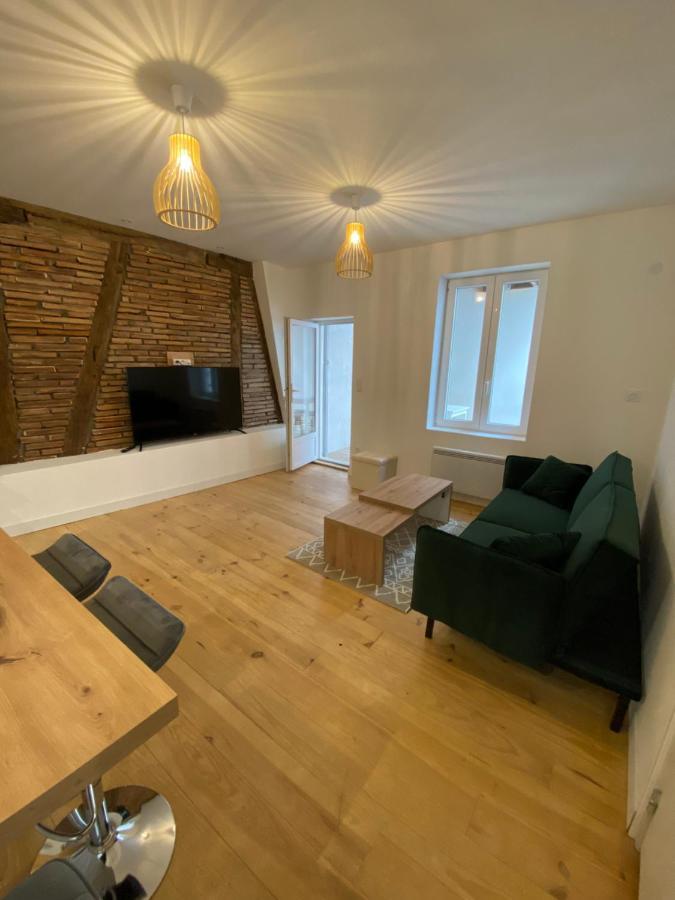 Logement Tout Equipe Layrac Экстерьер фото